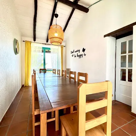 Wonderful With Heated Infinity Swimming Pool, Ocean View In Tenerife South *