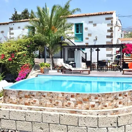 Wonderful With Heated Infinity Swimming Pool, Ocean View In Tenerife South * San Miguel de Abona